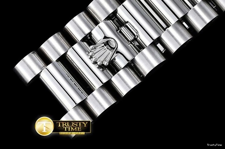 1227 RDD0203 – DayDate 40mm EasyMatch 669